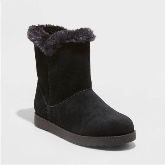 Universal Thread Black Faux Shearling Short Suede Boots - Picture 2 of 15
